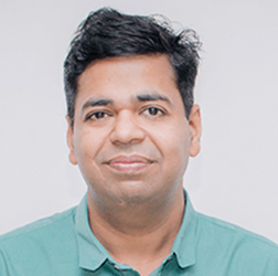 Dr Naveen